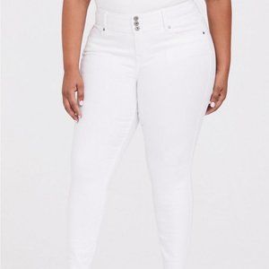 TORRID White Stretch Jegging | 18T